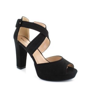 Torta Caliente Luna faux suede cross-strap peep toe heeled sandals - size 6